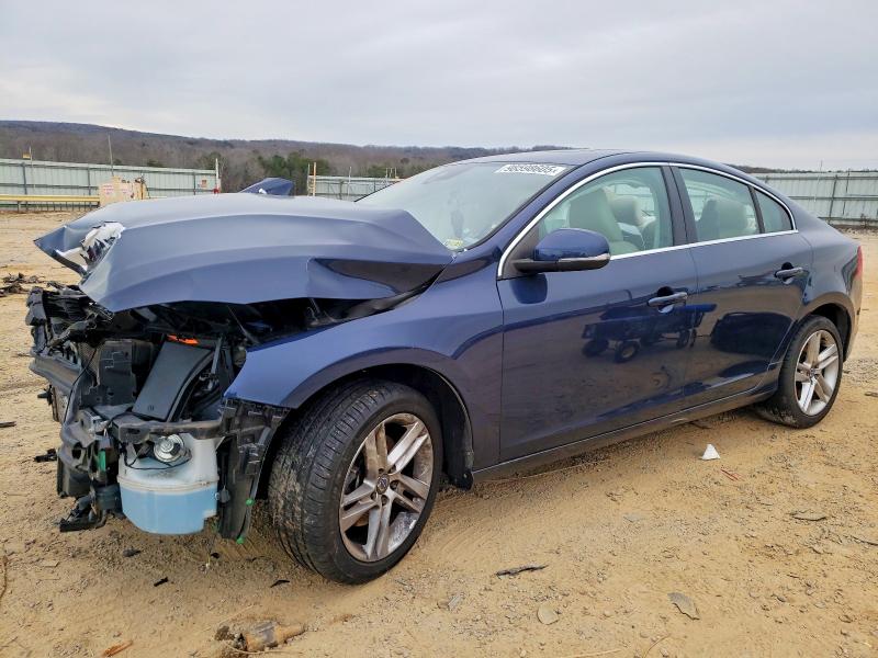 2015 VOLVO S60 PREMIE — VIN YV140MFK9F1363718