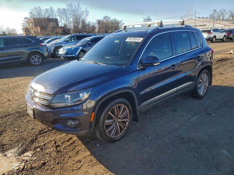 2015 VOLKSWAGEN TIGUAN S — VIN WVGBV7AX6FW599566