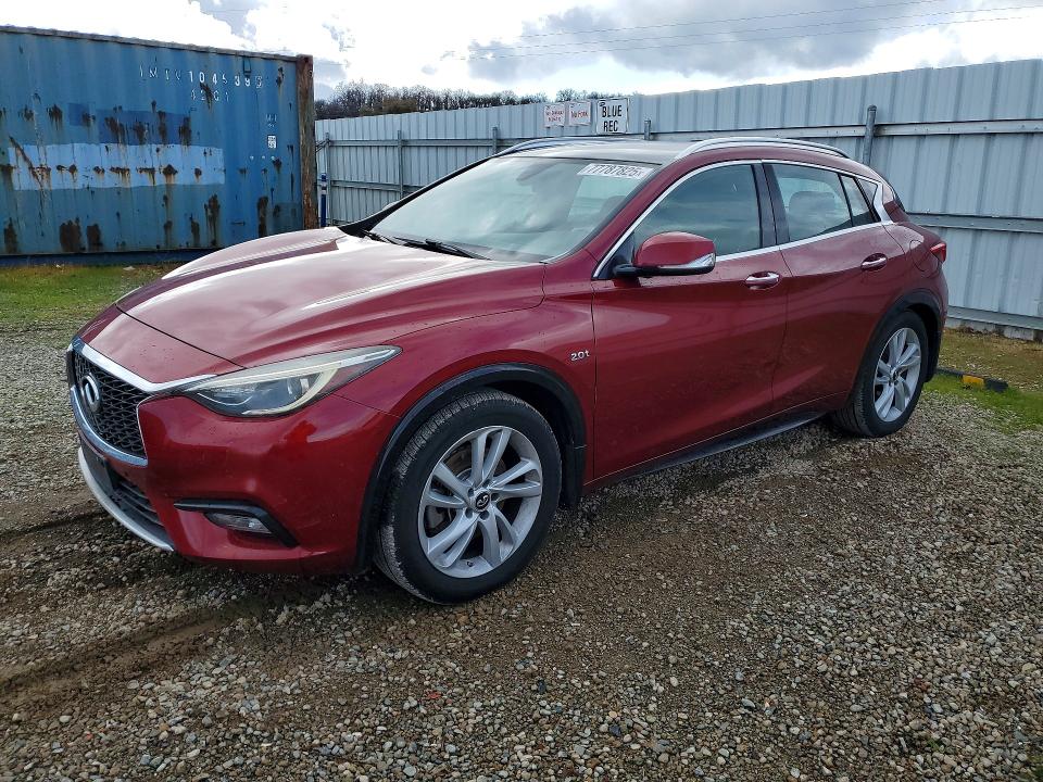2018 INFINITI QX30 BASE — VIN SJKCH5CP2JA048071