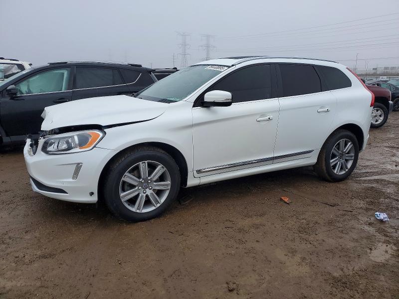 2017 VOLVO XC60 T5 IN — VIN YV440MDUXH2152693