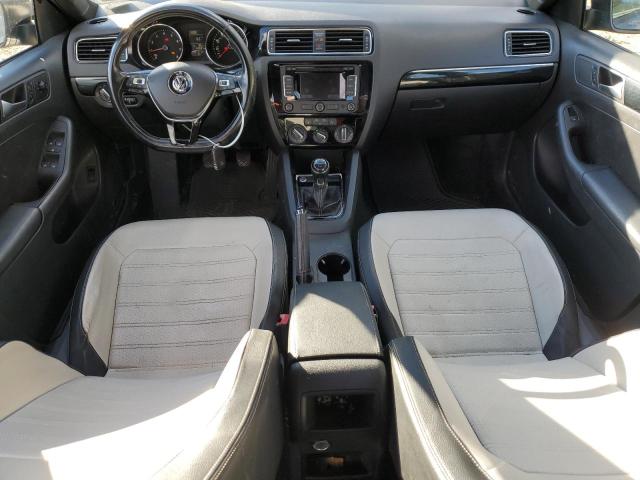 3VWB17AJ5FM427568