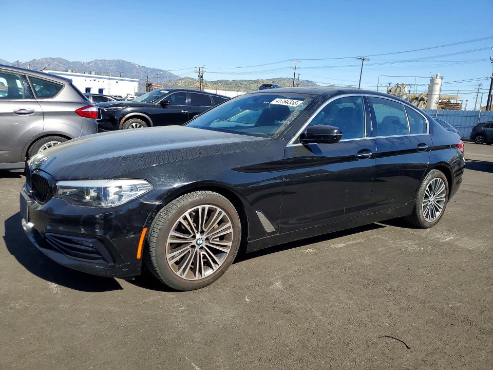 2018 BMW 530 — VIN WBAJA5C58JWA38340