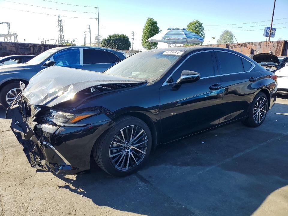2024 LEXUS ES 300H — VIN 58ADA1C16RU041557