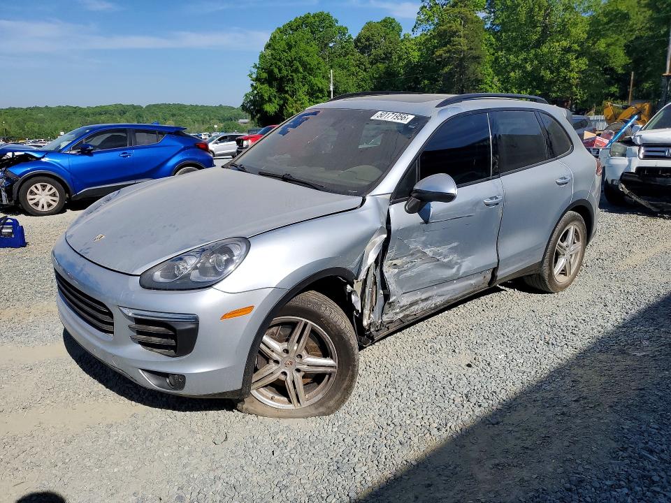 2016 PORSCHE CAYENNE — VIN WP1AA2A21GLA10136