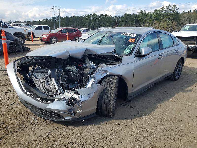2024 HONDA ACCORD EX — VIN 1HGCY1F31RA052758