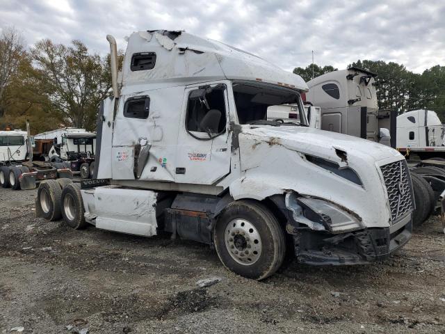 2022 VOLVO VN VNL — VIN 4V4NC9EH2NN312609