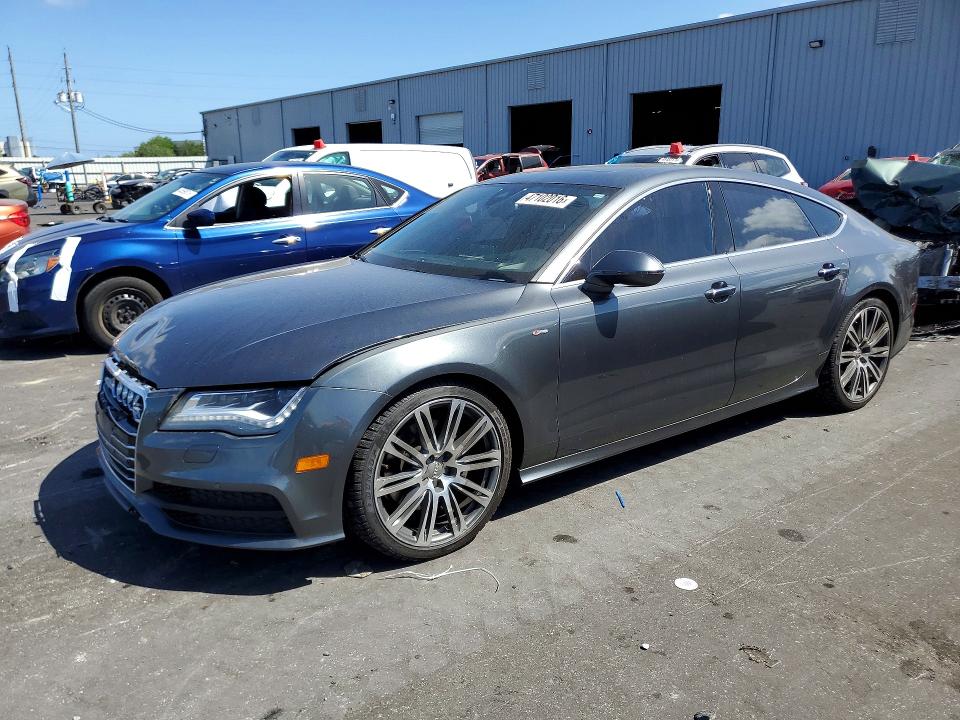 2015 AUDI A7 — VIN WAU2MAFC8FN063084