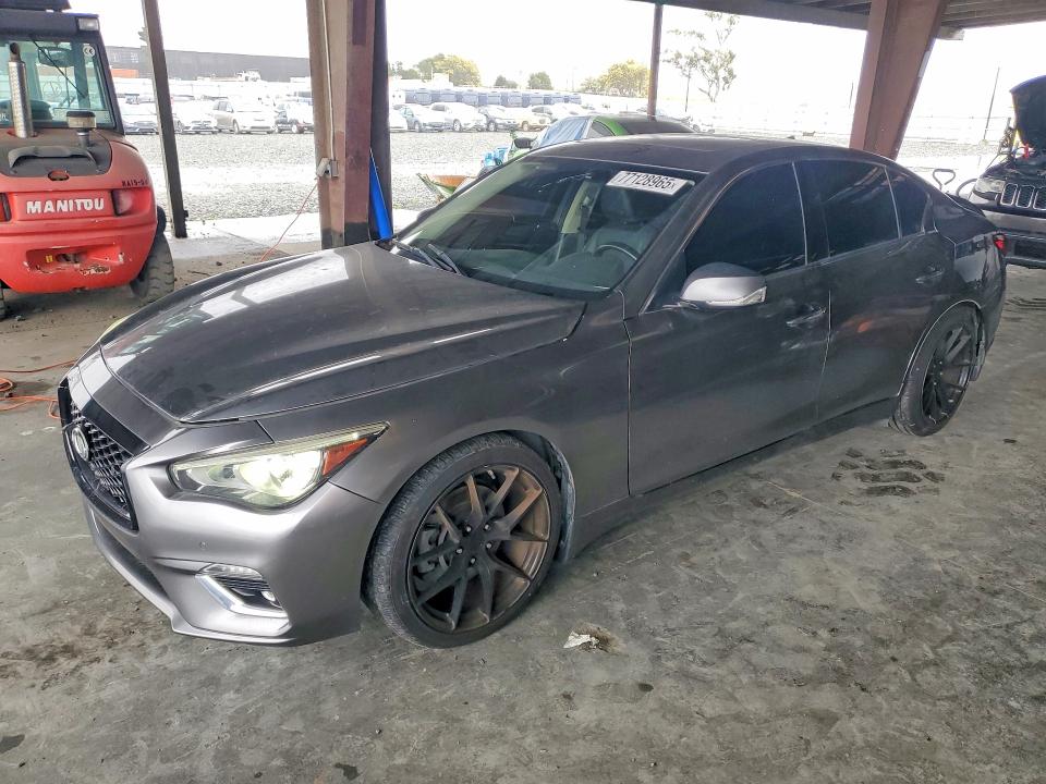 2018 INFINITI Q50 LUXE — VIN JN1EV7AP7JM352775