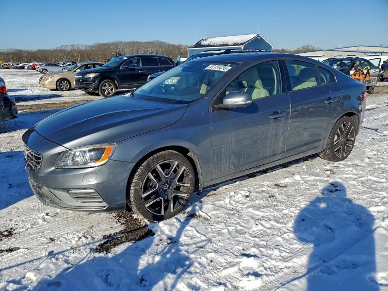 2018 VOLVO S60 DYNAMI — VIN YV126MFL5J2452803