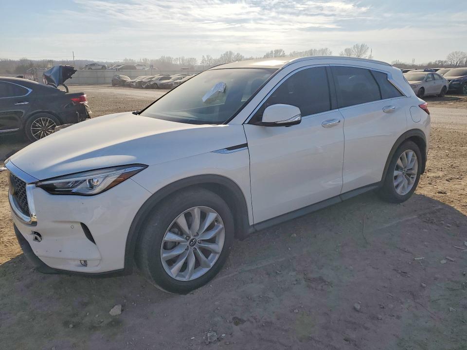 2019 INFINITI QX50 — VIN 3PCAJ5M37KF106369