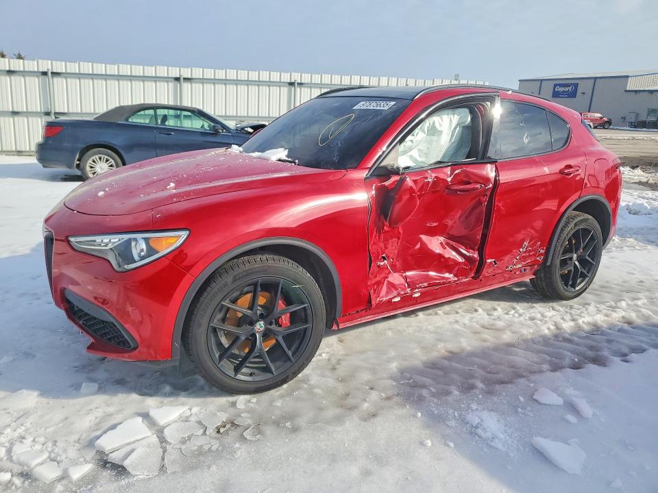 2018 ALFA ROMEO STELVIO TI — VIN ZASFAKNN6J7B99031