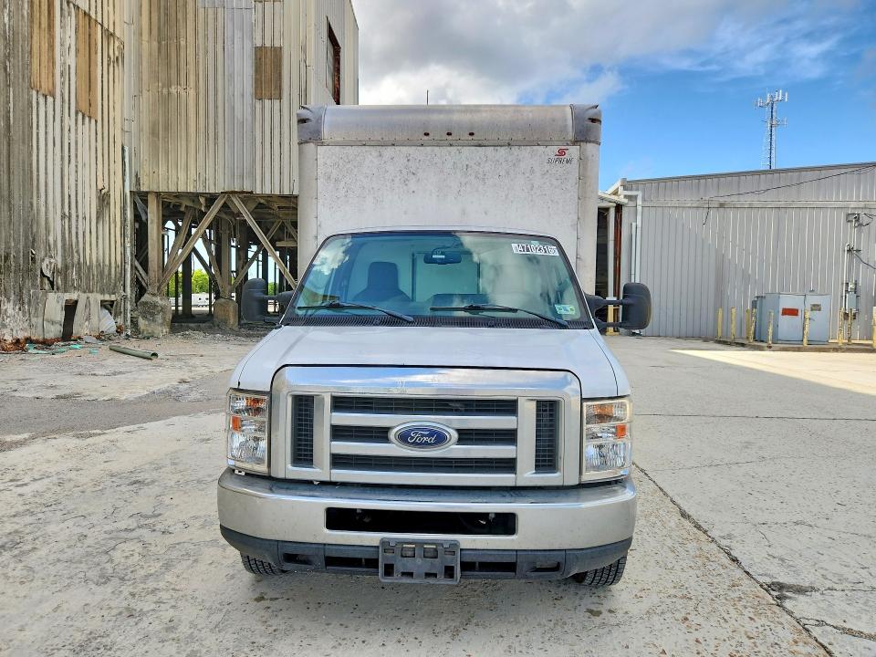 1FDWE3F69KDC38901