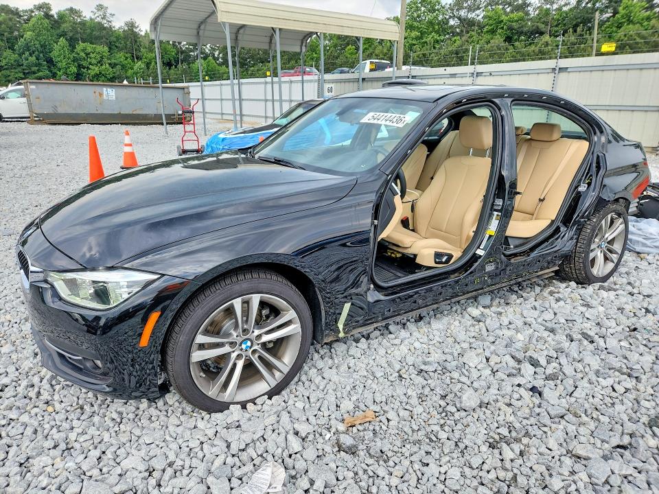 2018 BMW 330 — VIN WBA8B9C54JEE83103