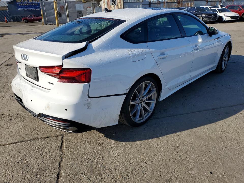 WAUDACF53SA005335