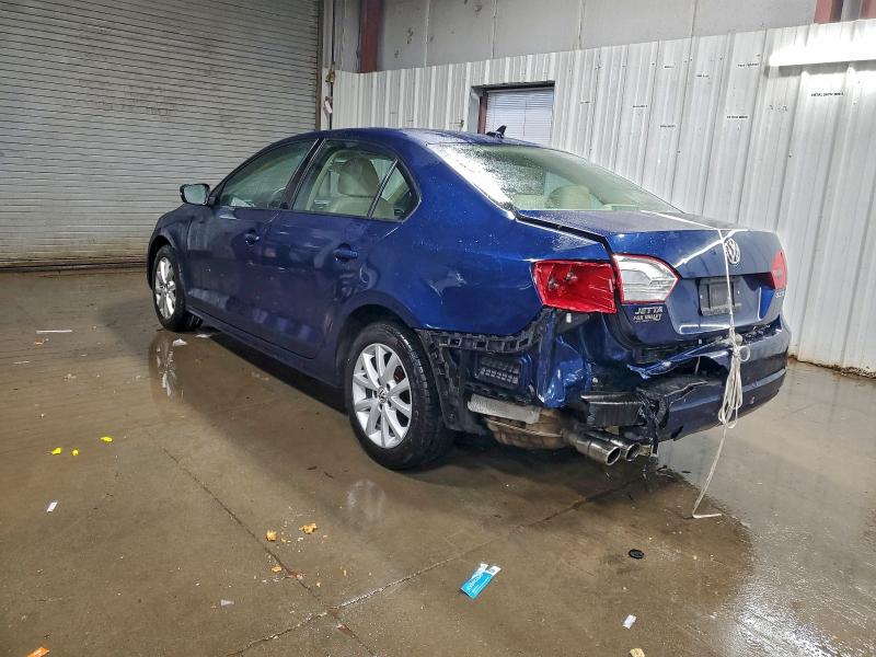 3VWDX7AJ7BM090533