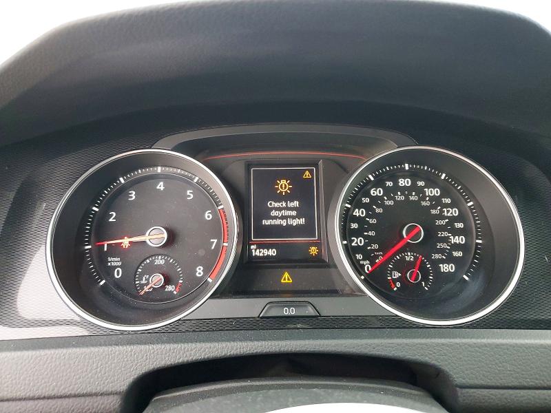3VW4T7AU0FM040875