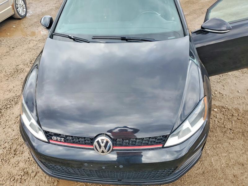 3VW4T7AU0FM051522