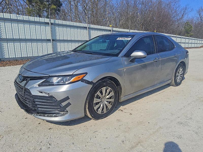 2022 TOYOTA CAMRY LE — VIN 4T1C31AKXNU599396