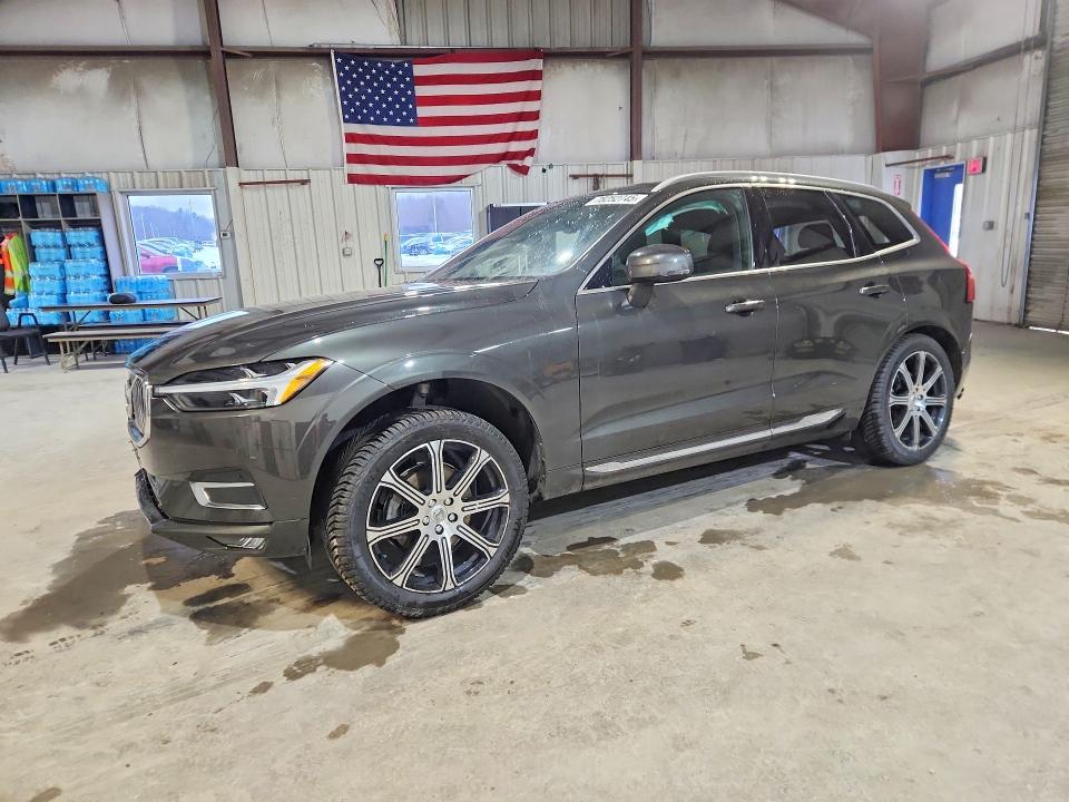 2021 VOLVO XC60 — VIN YV4102RL3M1774494