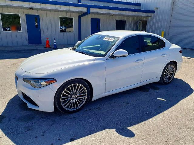 2018 ALFA ROMEO GIULIA — VIN ZARFAECN0J7581364