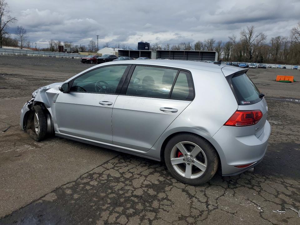 3VW5T7AU2HM003754