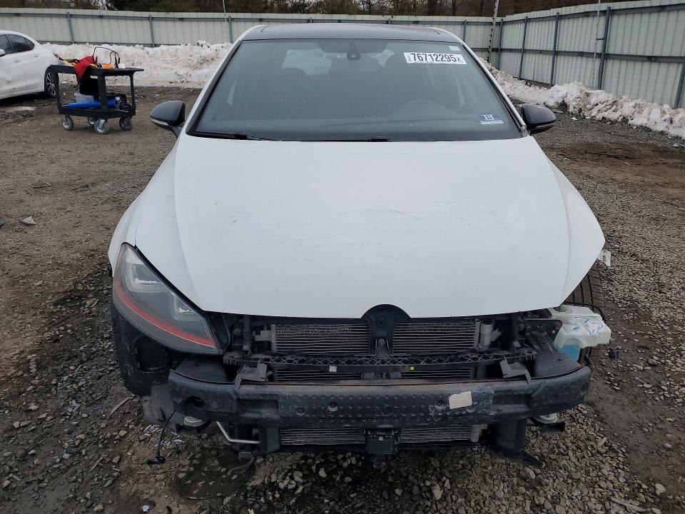 3VW4T7AU6FM055039