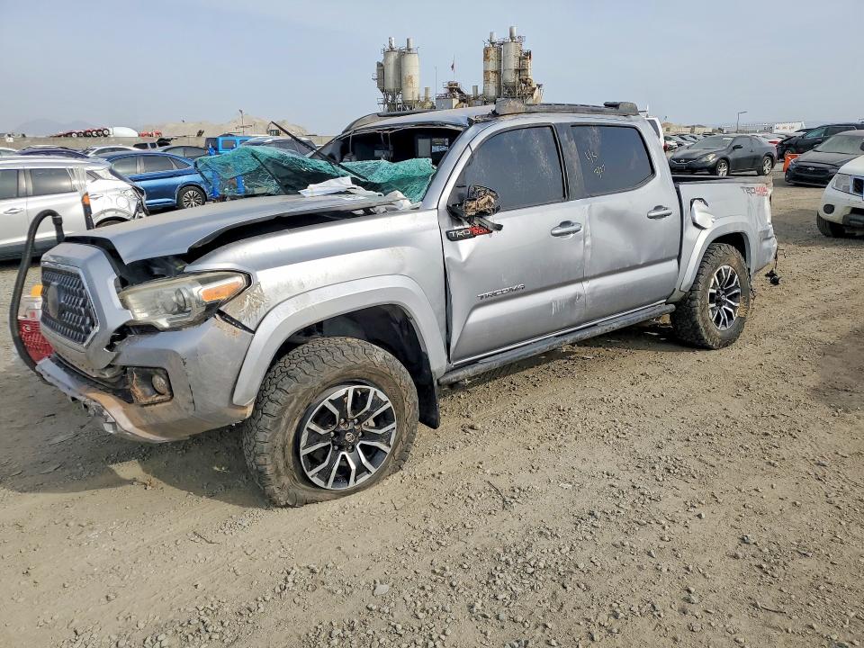 2018 TOYOTA TACOMA — VIN 3TMCZ5AN5JM165521