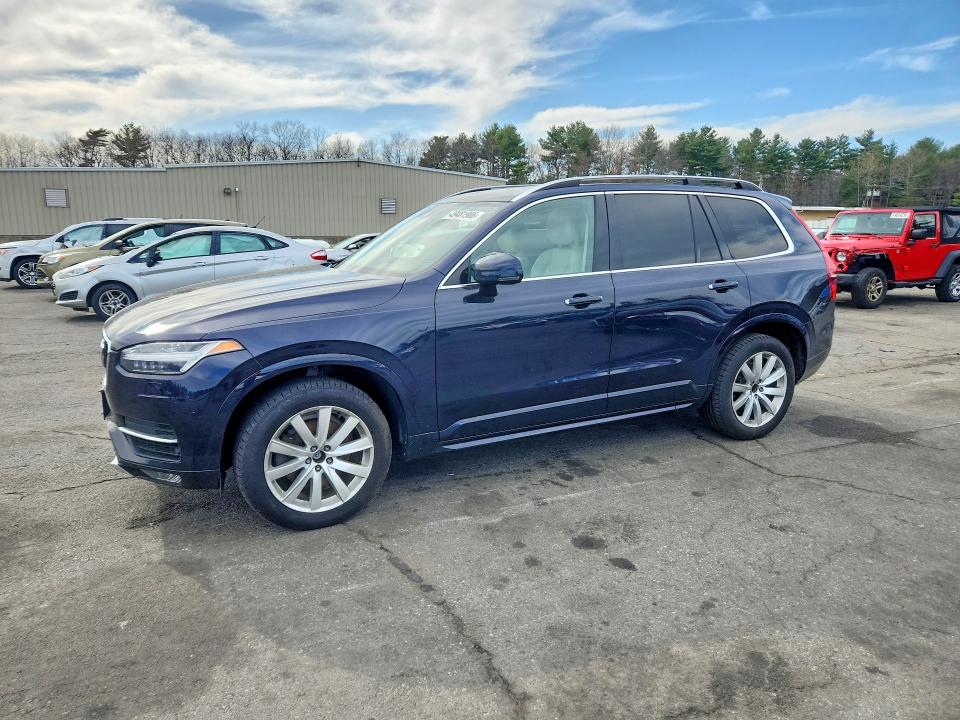 2016 VOLVO XC90 — VIN YV4A22PK5G1058351