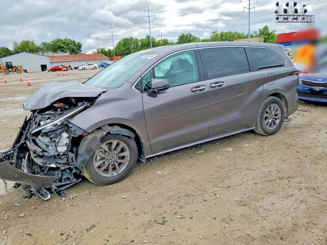 2023 TOYOTA SIENNA — VIN 5TDYRKEC9PS151577