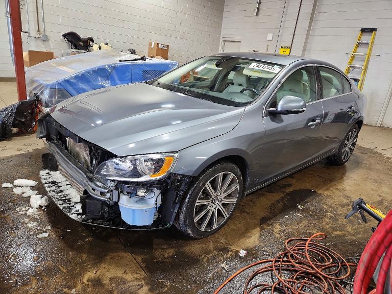 2018 VOLVO S60 INSCRI — VIN LYV402TK3JB174076