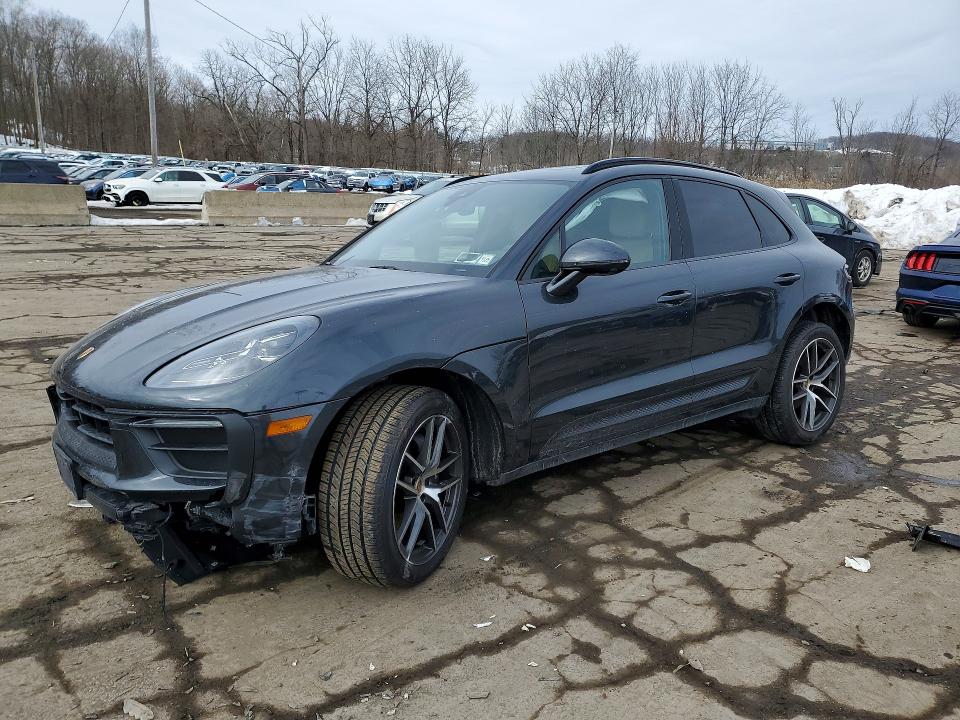 2023 PORSCHE MACAN — VIN WP1AA2A5XPLB10844