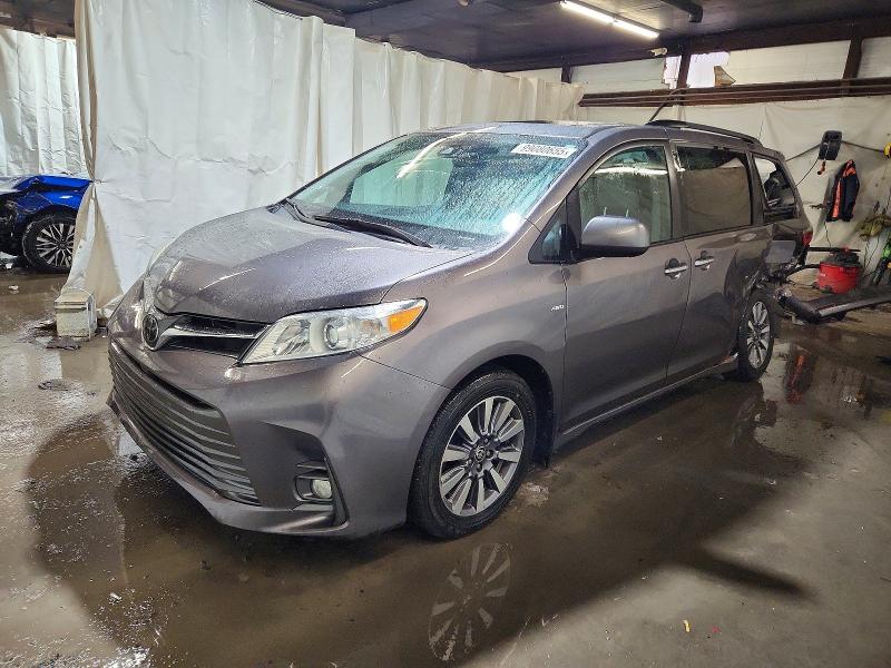 2020 TOYOTA SIENNA XLE — VIN 5TDDZ3DC5LS243589