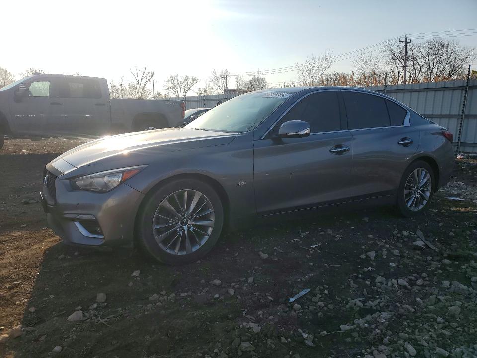 2018 INFINITI Q50 — VIN JN1EV7AR5JM443187