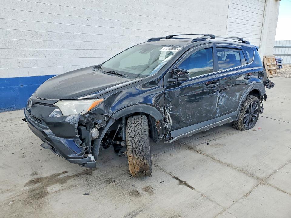 2018 TOYOTA RAV4 — VIN 2T3RFREV0JW727571