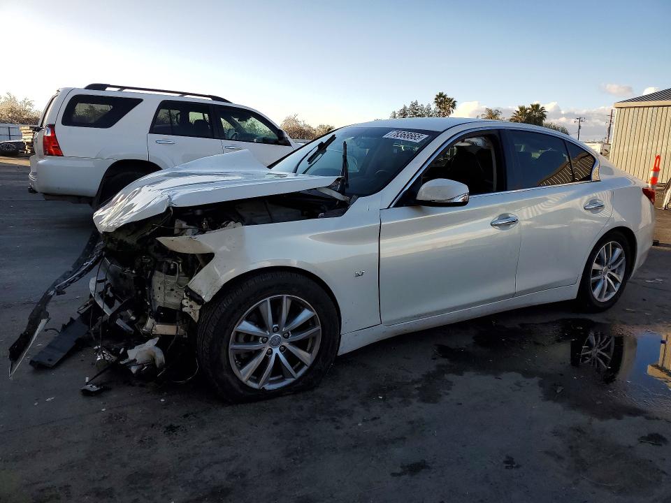 2015 INFINITI Q50 — VIN JN1BV7AP1FM353415