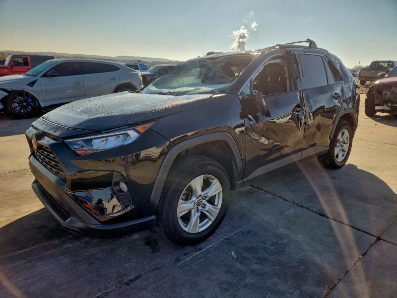2021 TOYOTA RAV4 XLE — VIN 2T3W1RFV7MC110433