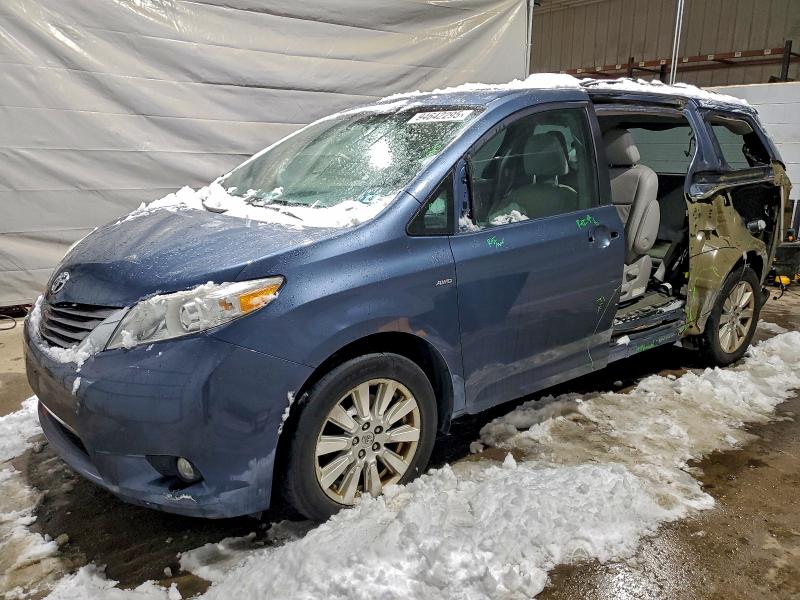 2017 TOYOTA SIENNA XLE — VIN 5TDDZ3DC4HS185577
