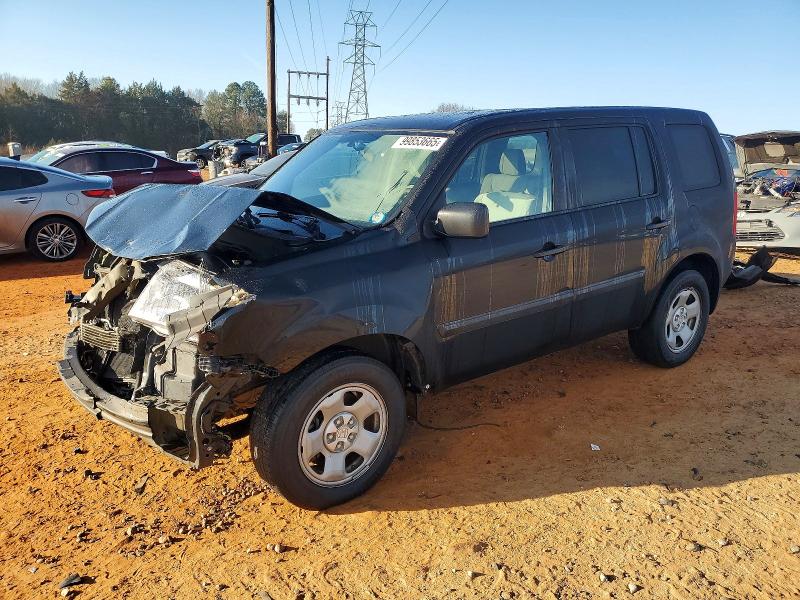 2015 HONDA PILOT LX — VIN 5FNYF4H24FB047671