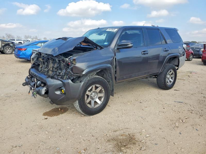 2015 TOYOTA 4RUNNER SR — VIN JTEBU5JR3F5231327