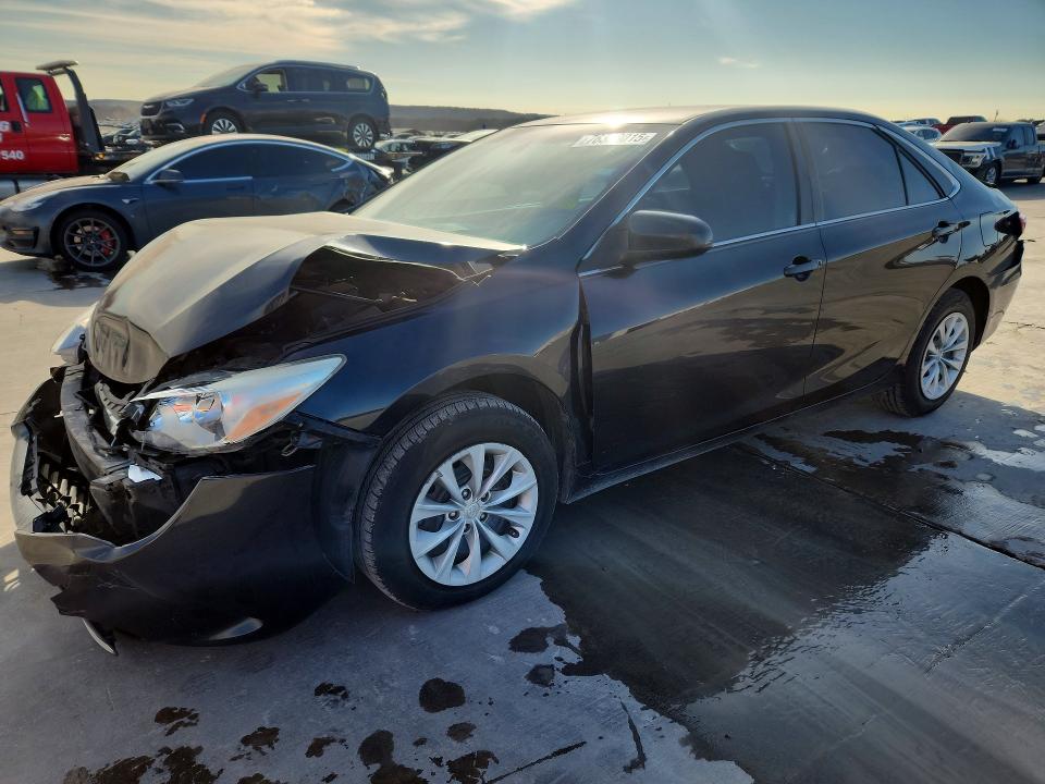 2015 TOYOTA CAMRY LE — VIN 4T1BF1FK2FU907917