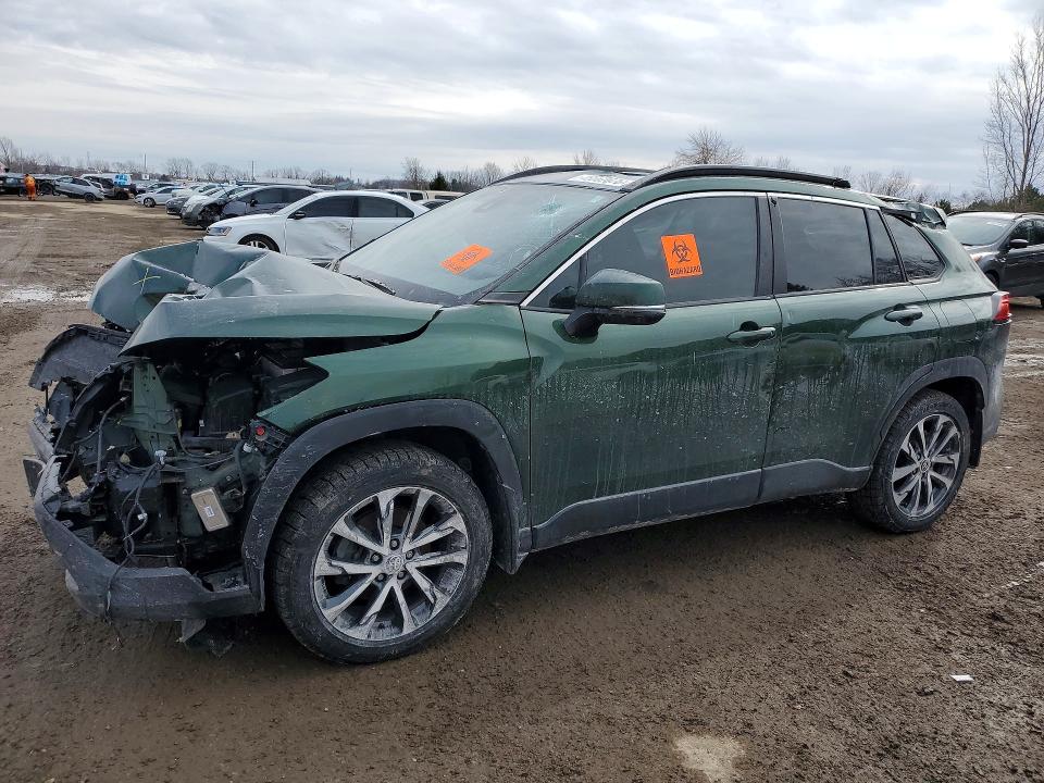 2022 TOYOTA COROLLA CROSS — VIN 7MUDAABG1NV025675