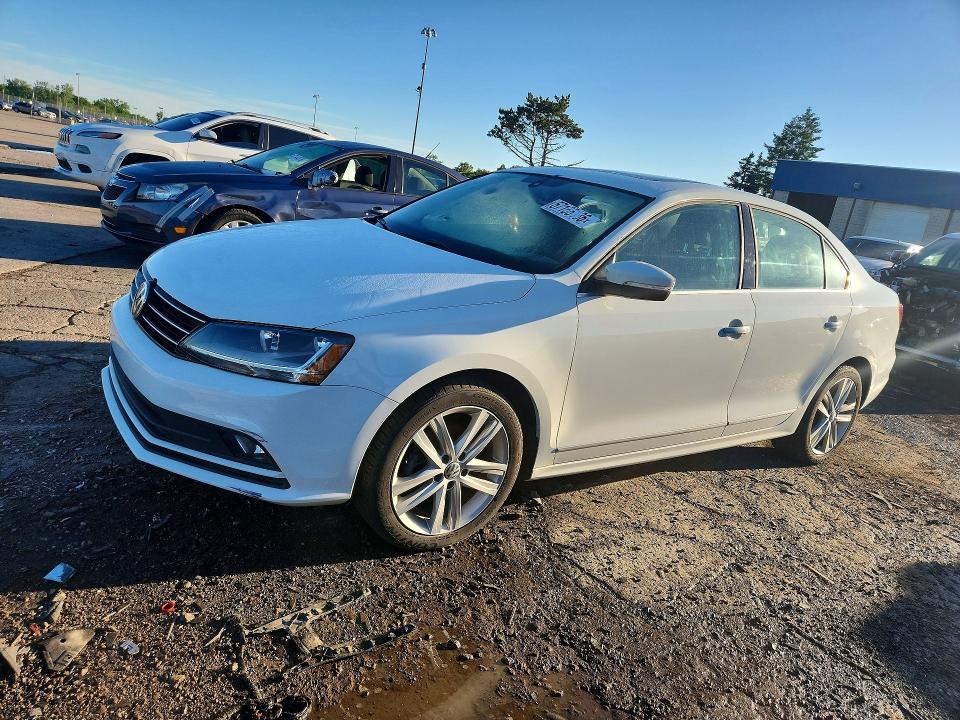 2017 VOLKSWAGEN JETTA — VIN 3VWL17AJXHM354351
