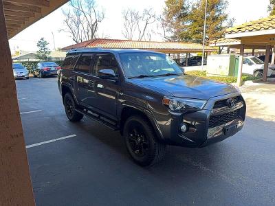 2018 TOYOTA 4RUNNER SR — VIN JTEBU5JR3J5591030