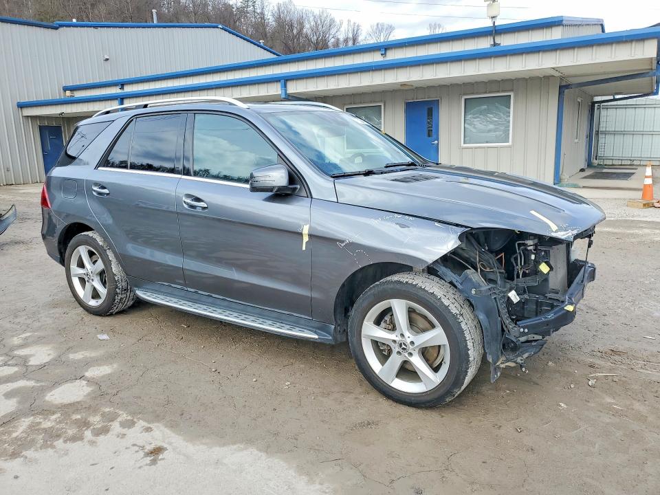 4JGDA5HB2HA989406