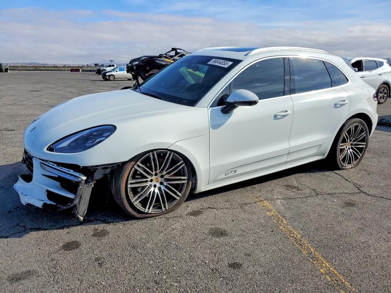 2018 PORSCHE MACAN GTS — VIN WP1AG2A52JLB64726
