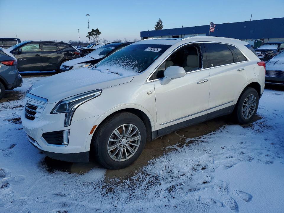 2017 CADILLAC XT5 — VIN 1GYKNDRS0HZ158698