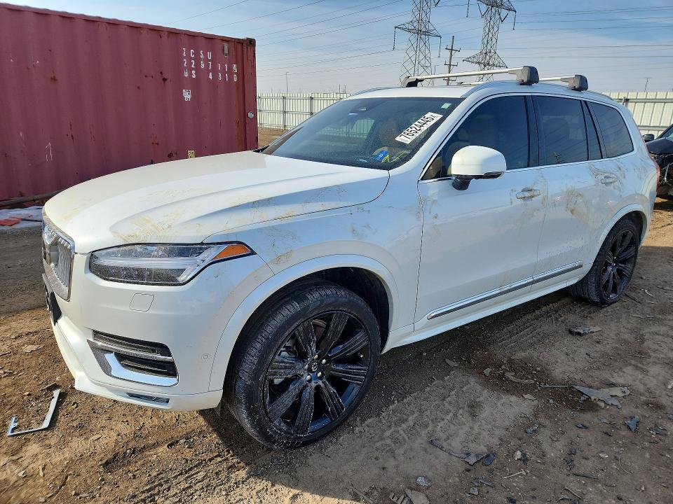 2023 VOLVO XC90 — VIN YV4062PA3P1981077