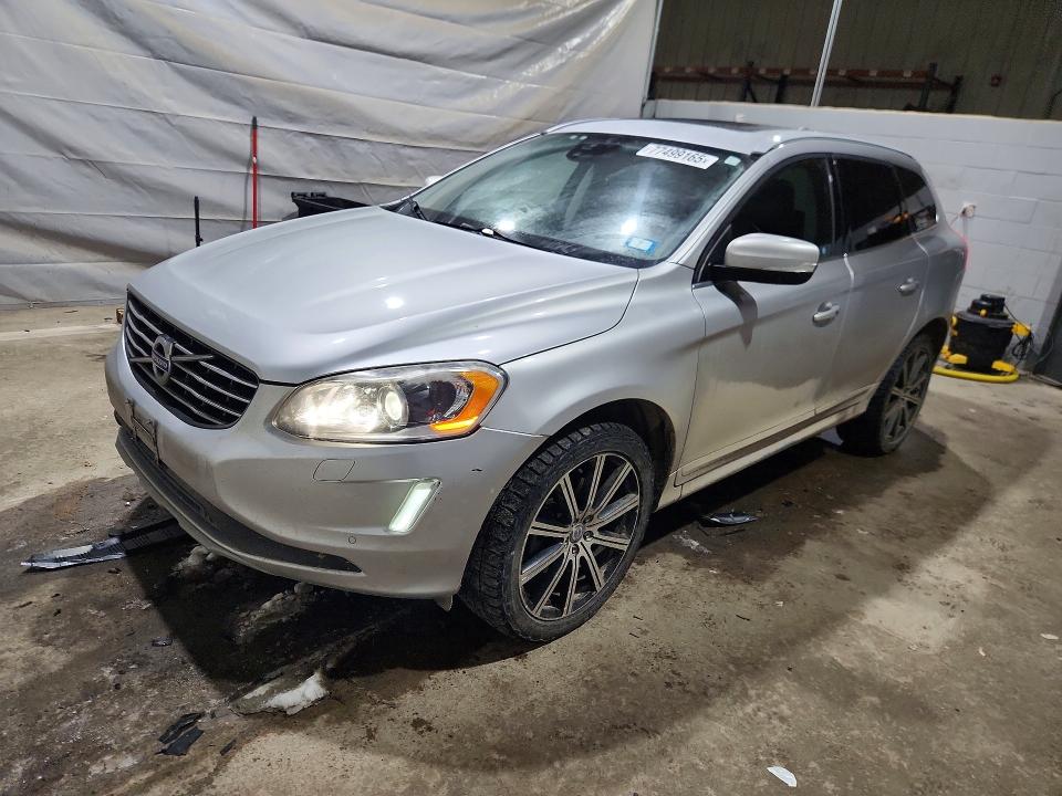 2017 VOLVO XC60 — VIN YV449MRU3H2115595