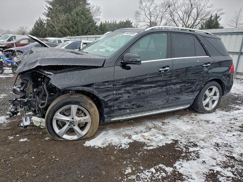 2018 MERCEDES-BENZ GLE — VIN 4JGDA5HB2JB019670