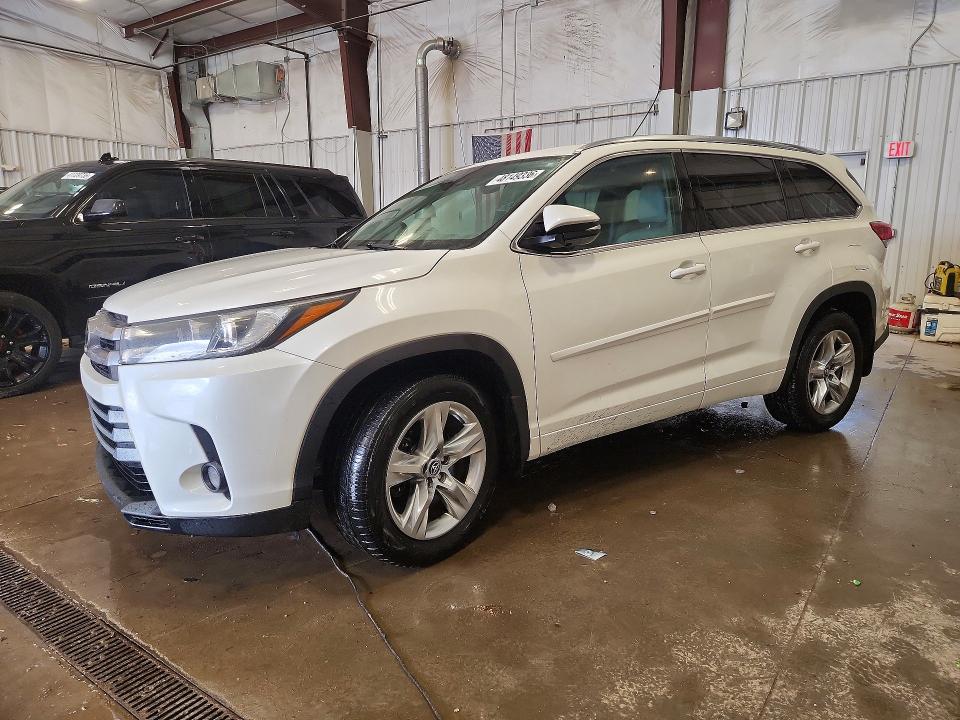 2019 TOYOTA HIGHLANDER — VIN 5TDDZRFH5KS719401